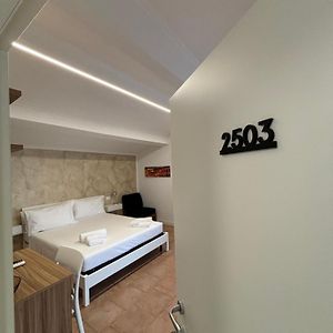 Casa Corte 25